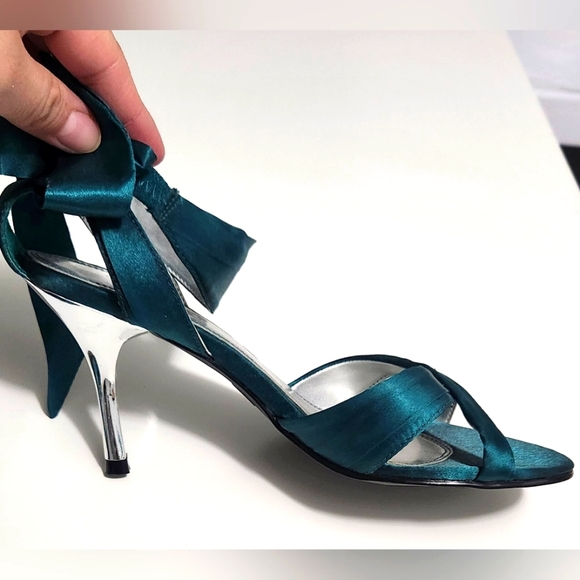 Fioni Satin Heels - Picture 3 of 7